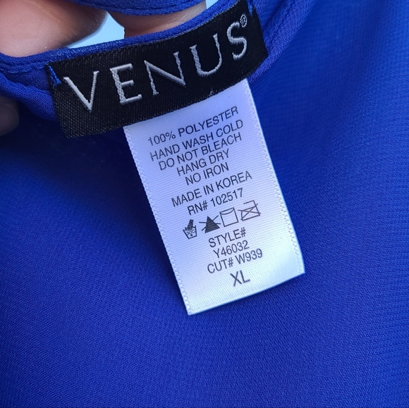 VENUS Cobalt Blue Layered V-Neck Cami Tank Top – Size XL - Picture 7 of 11